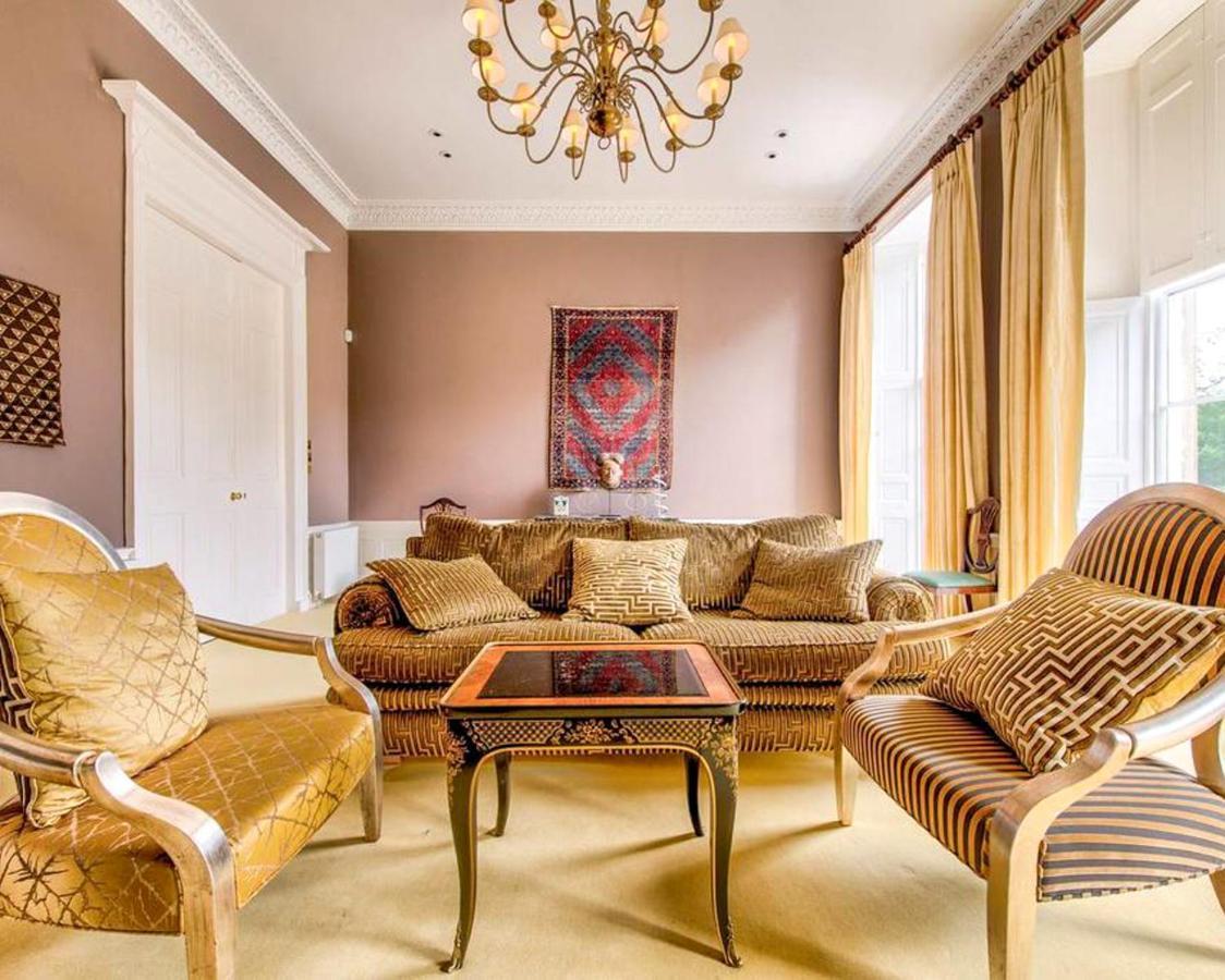 Beautiful Centre Georgian 4 Bed Townhouse With Private Garden Vakantiehuis