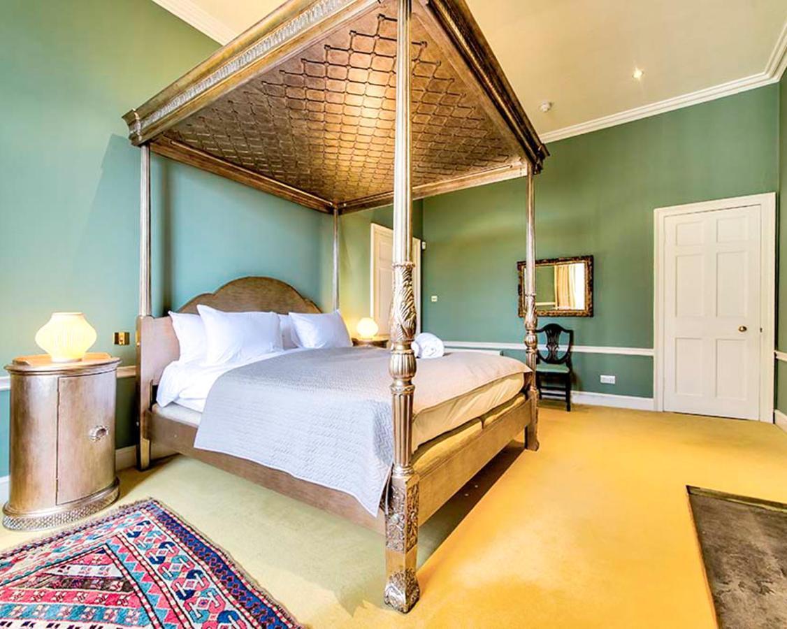 Beautiful Centre Georgian 4 Bed Townhouse With Private Garden Vakantiehuis *
