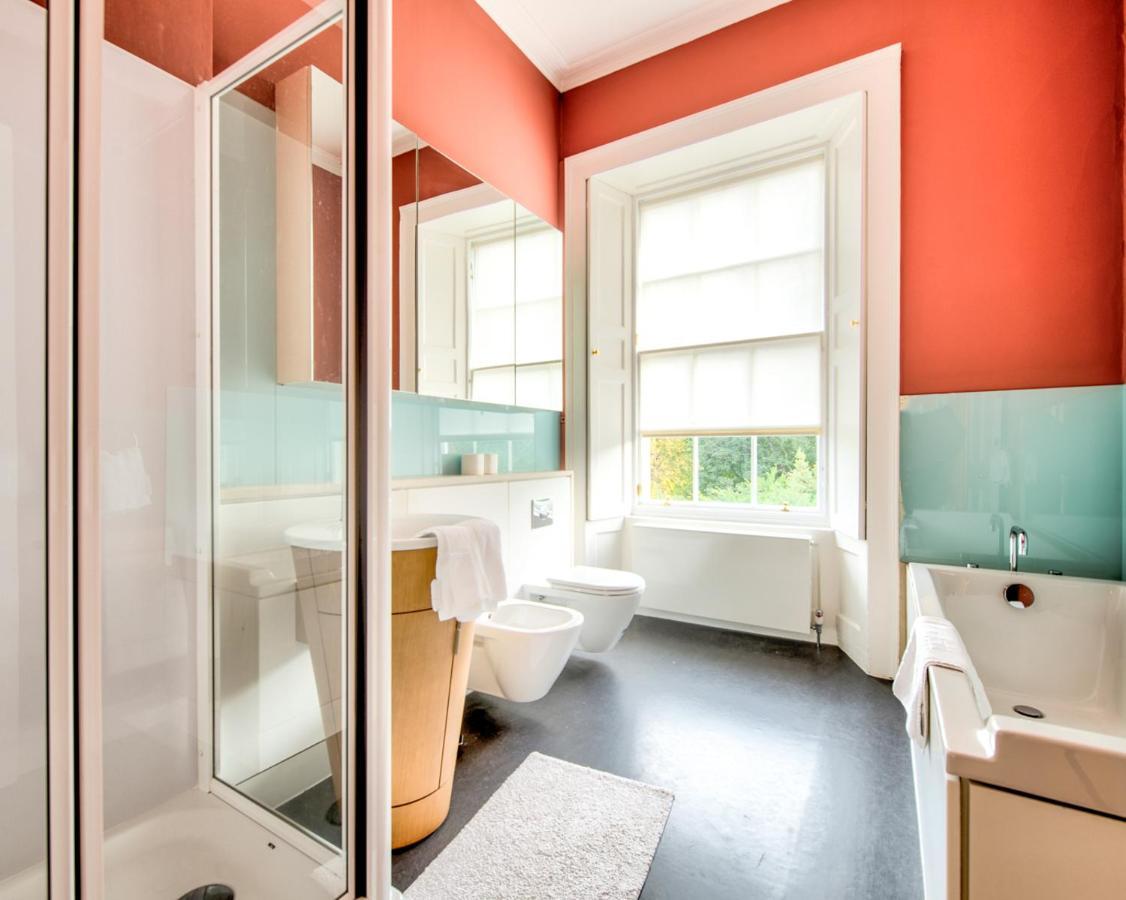 Beautiful Centre Georgian 4 Bed Townhouse With Private Garden Vakantiehuis Edinburgh